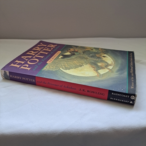 Harry Potter and the Prisoner of Azkaban J. K. Rowling Paper Back - Picture 3 of 13